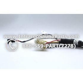 CONNECTION WIRES - CONNECTION WIRES - REMOTE/CTRL   L/SPEAKER    REMOTE/CTRL   CD-POWER   R/SPEAKER   FUSE 3